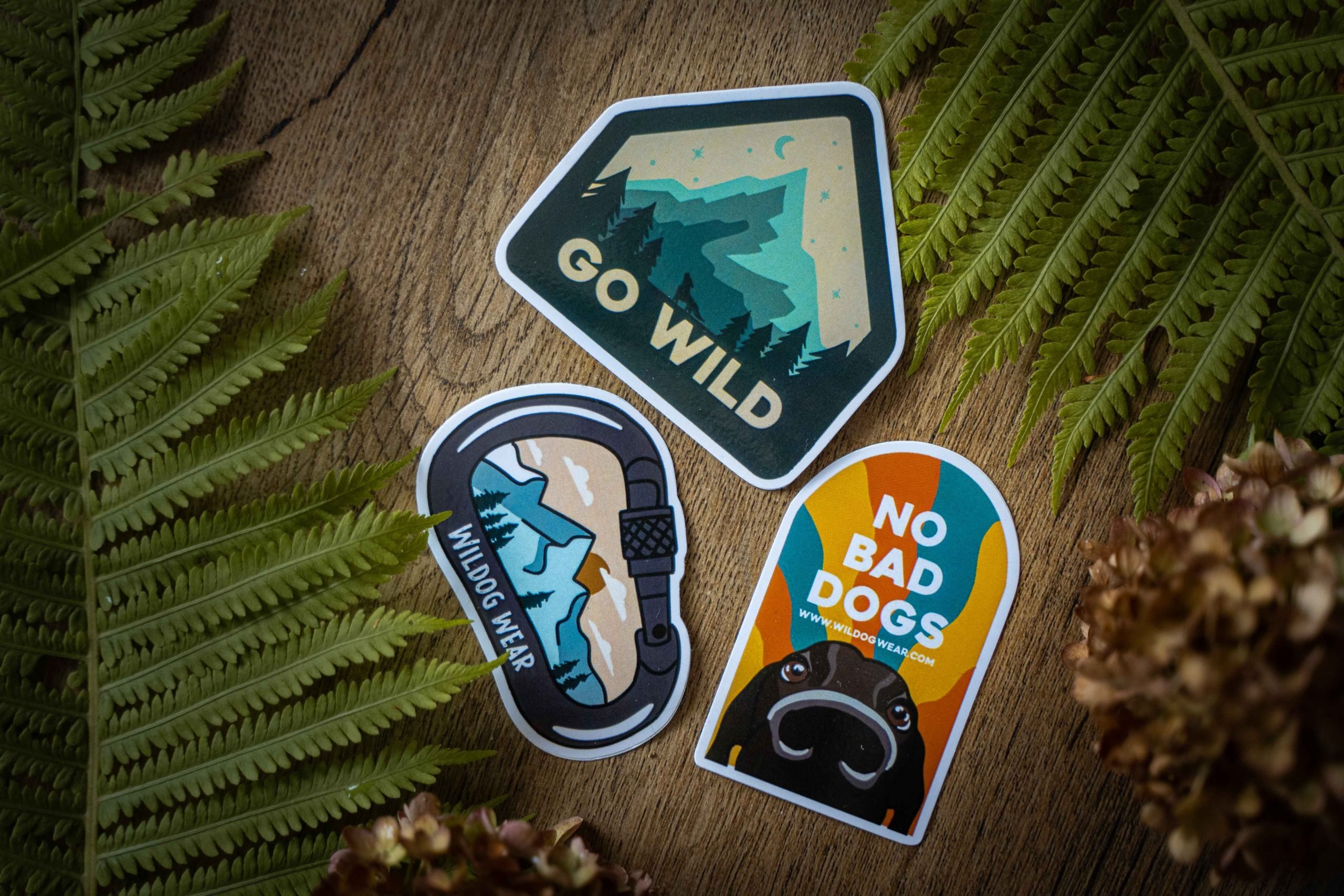 Sticker Wildog Wear pack